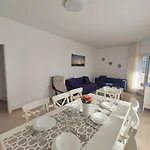 Primera Linea Segur 3000 아파트